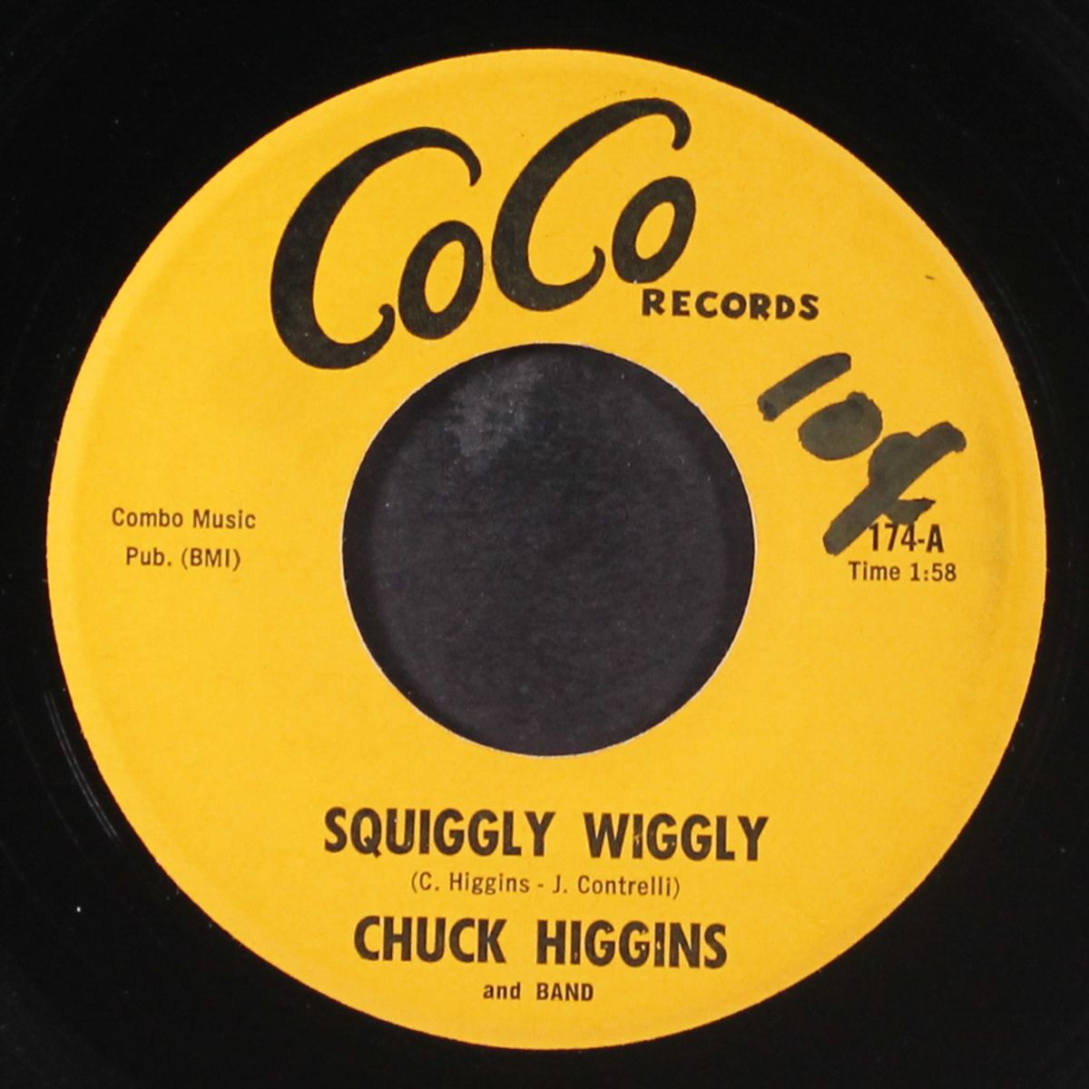 squiggly wiggly / pancho villa by CHUCK HIGGINS