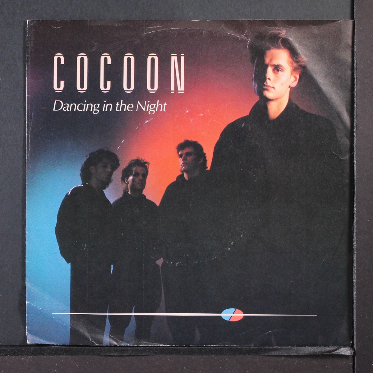 dancing in the night by COCOON