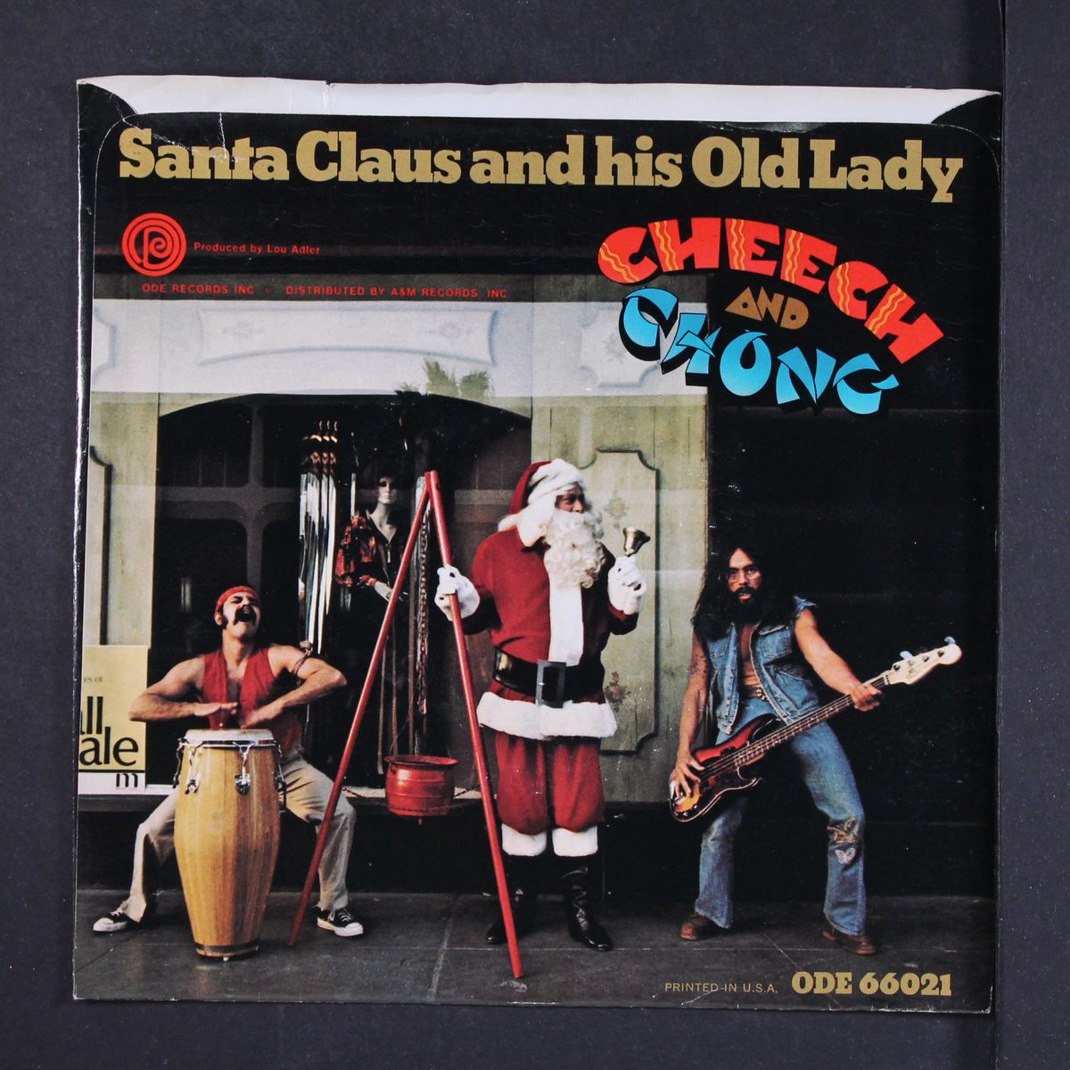 santa claus and his old lady / dave by CHEECH & CHONG