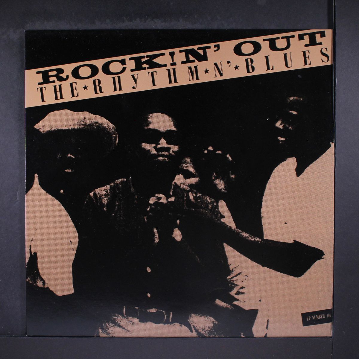 rockin' out the rhythm n' blues by VARIOUS