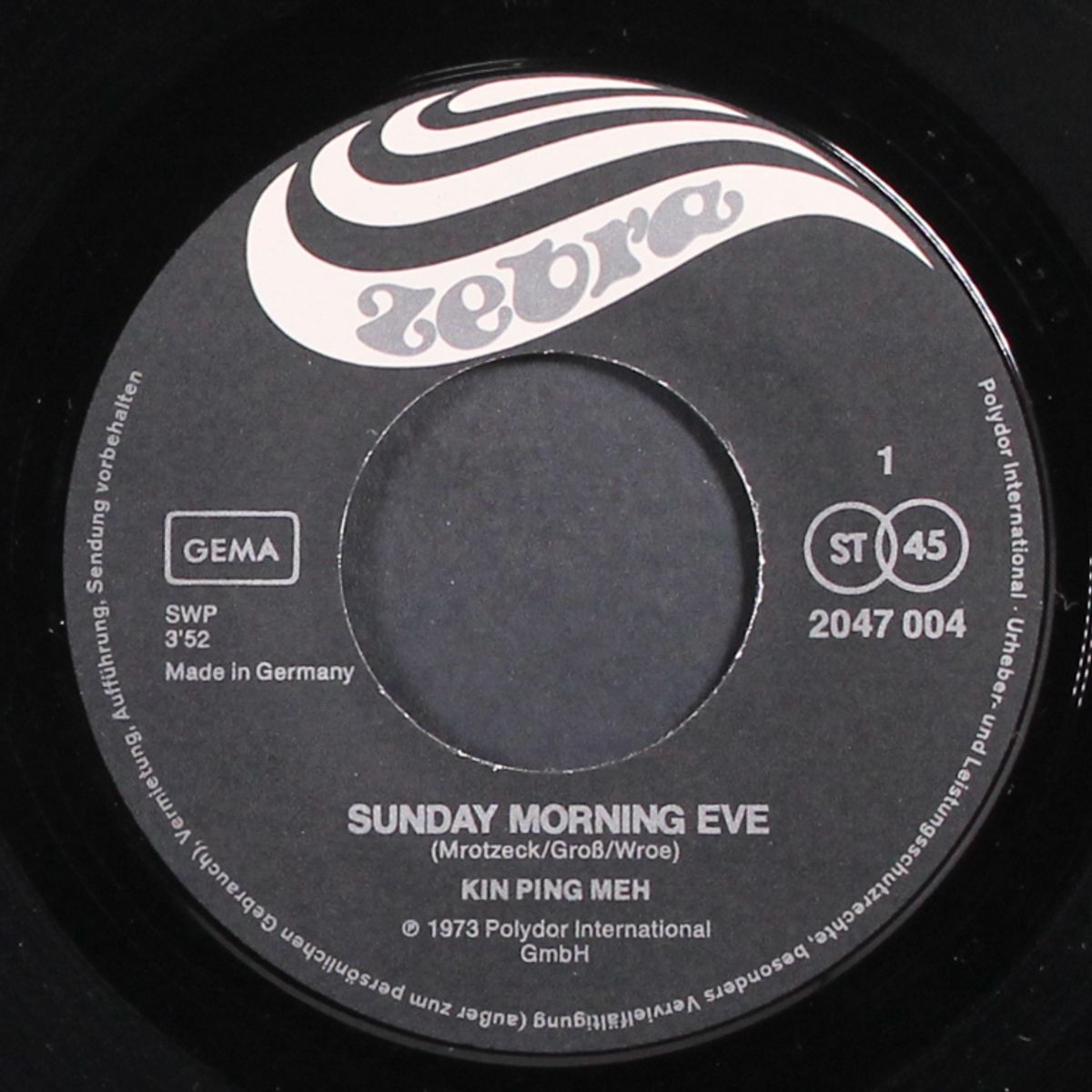 sunday morning eve by KIN PING MEH