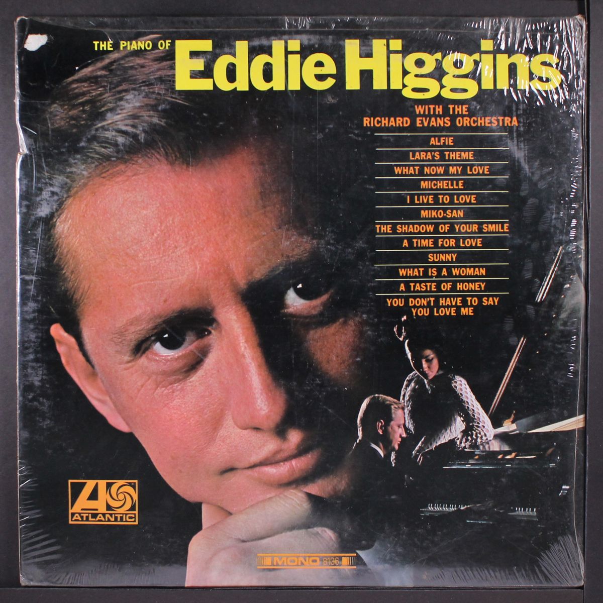 the piano of by EDDIE HIGGINS