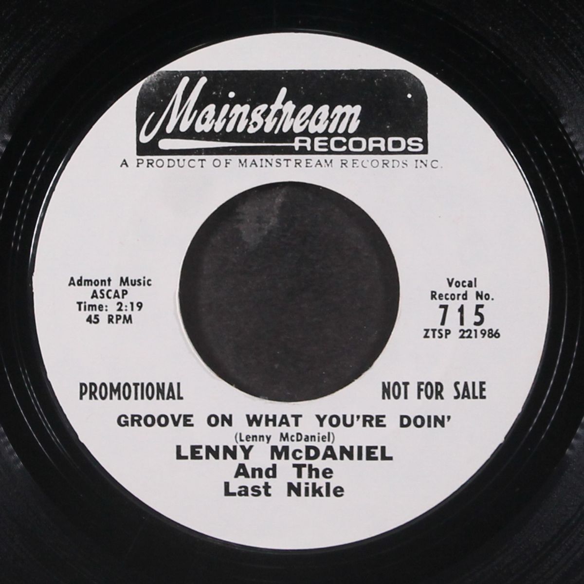 groove on what you're doin' / same by LENNY MCDANIEL & LAST NIKLE