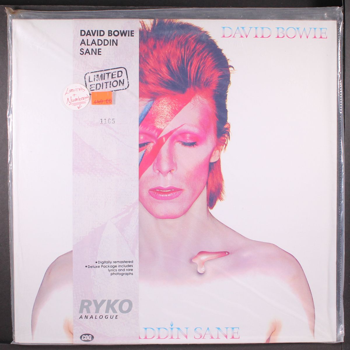aladdin sane by DAVID BOWIE