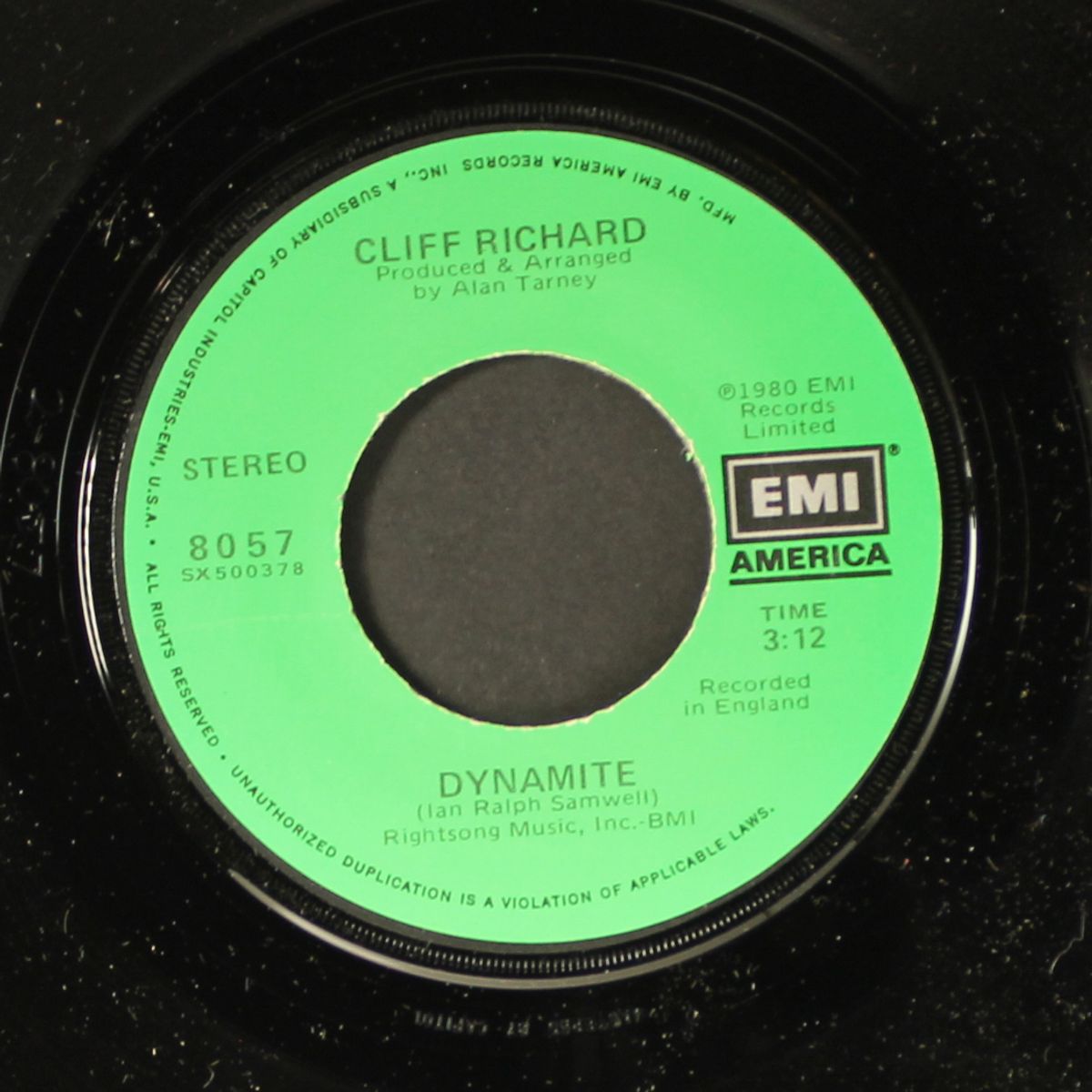 dreaming / dynamite by CLIFF RICHARD