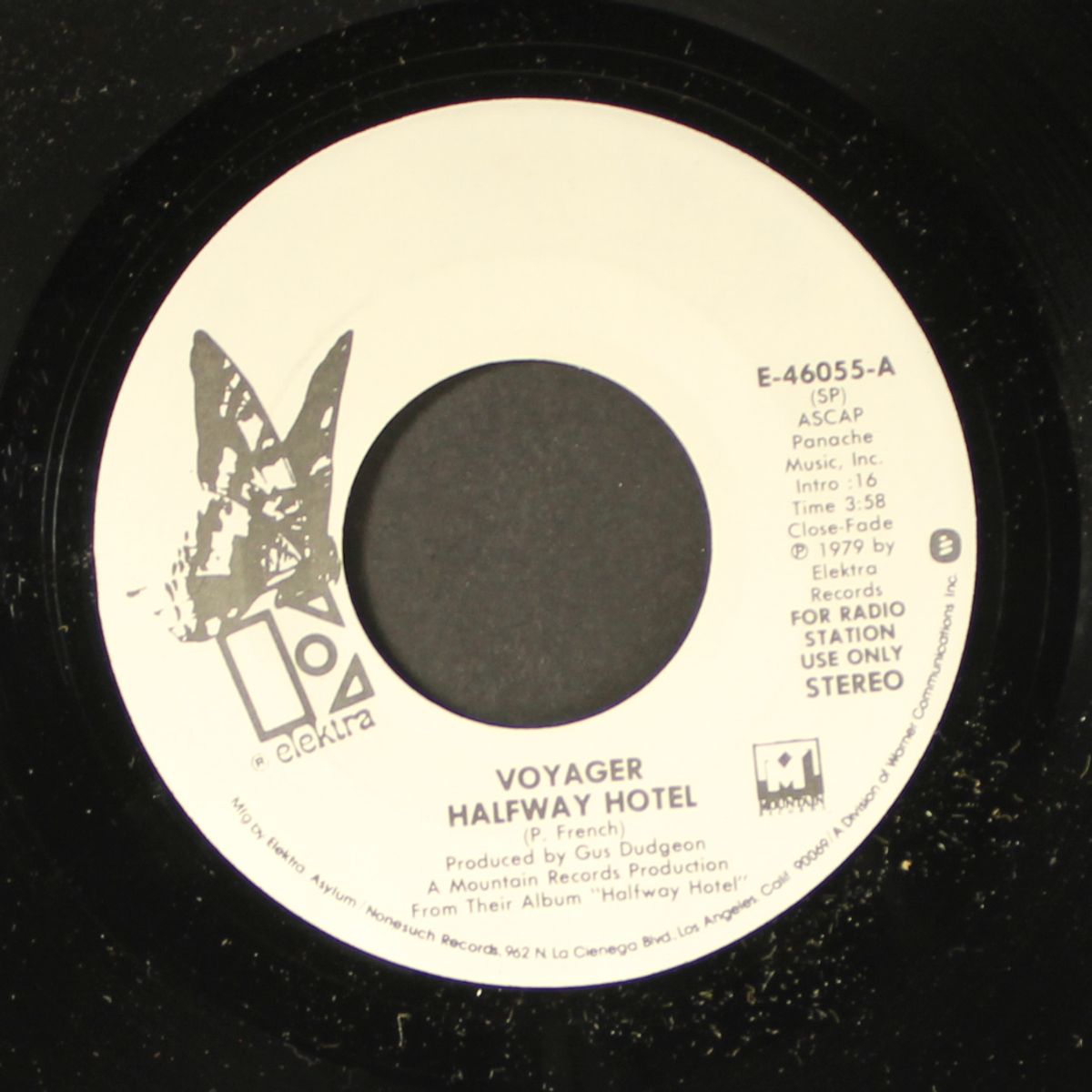 halfway hotel / mono by VOYAGER