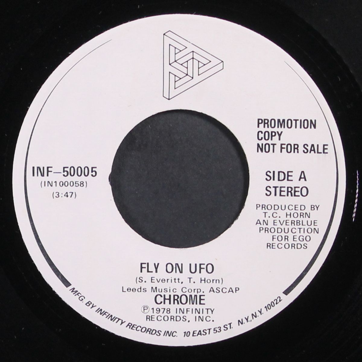 fly on ufo / same by CHROME