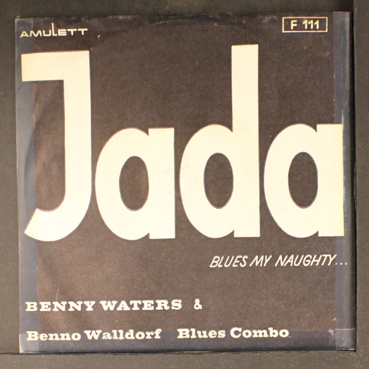 jada by BENNY WATERS