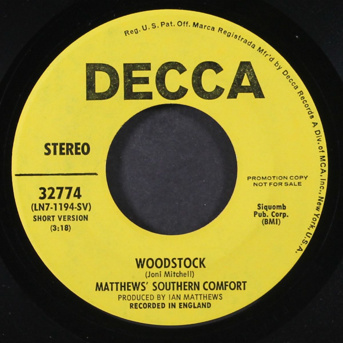 woodstock / short by MATTHEW'S SOUTHERN COMFORT