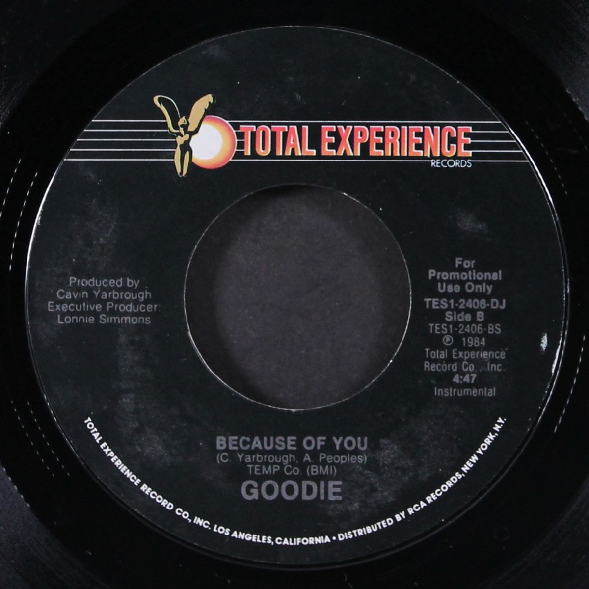 because of you / short by GOODIE