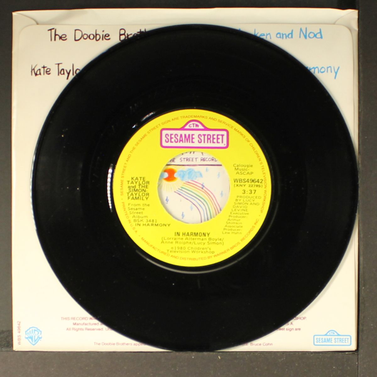 wynken, blynken, and nod / in harmony by DOOBIE BROTHERS/ KATE TAYLOR & SIMON-TAYLOR FAMILY