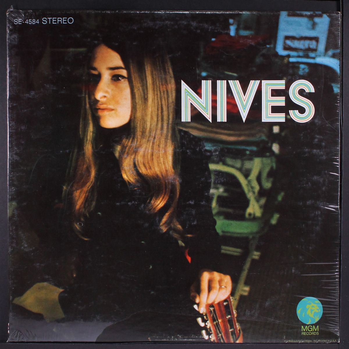 nives by NIVES