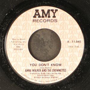 ANNA WALKER & CROWNETTES