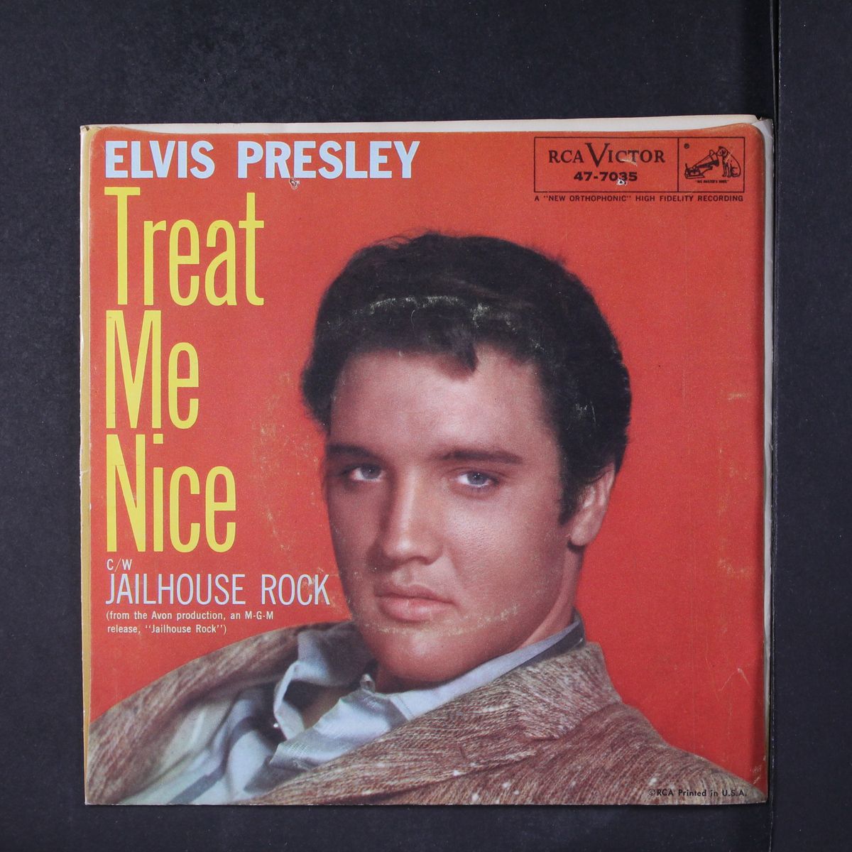 jailhouse rock / treat me nice by ELVIS PRESLEY