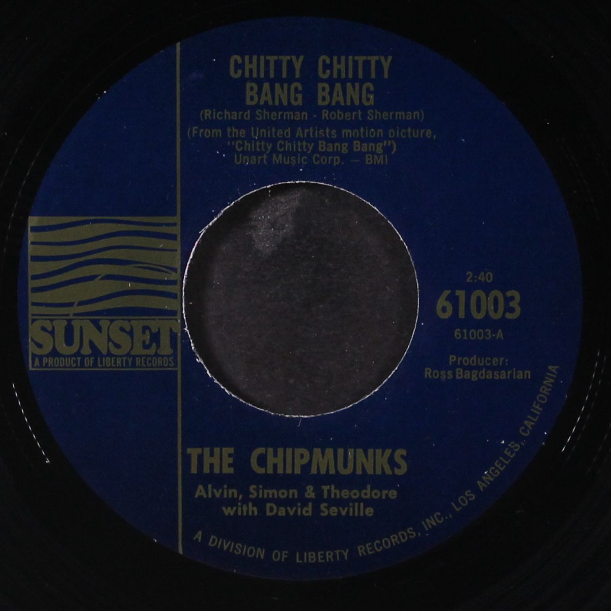 chitty chitty bang bang / hushabye mountain by CHIPMUNKS