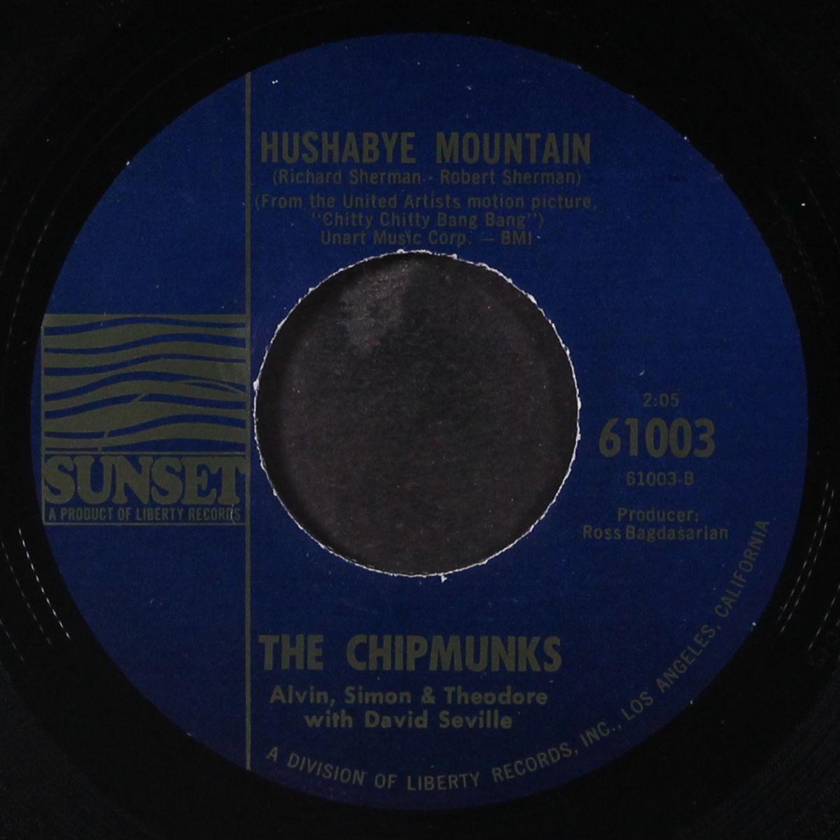 chitty chitty bang bang / hushabye mountain by CHIPMUNKS