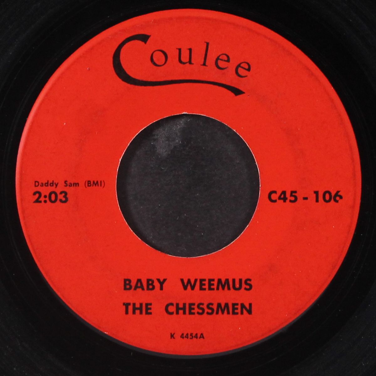baby weemus / dark eyes by CHESSMEN