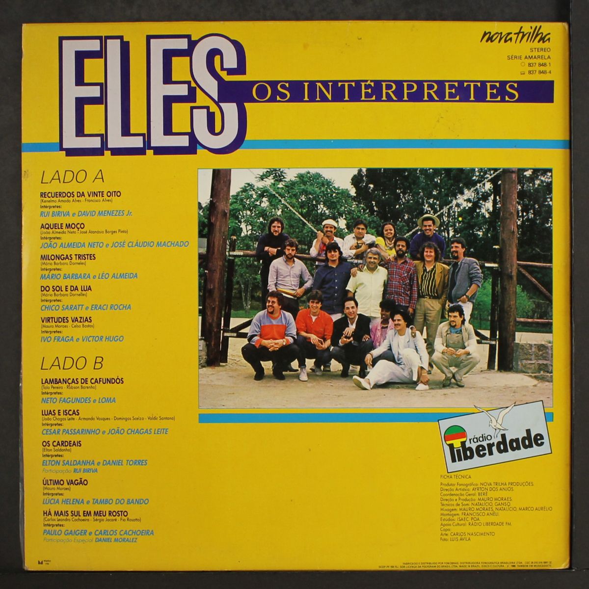 eles, os interpretes by VARIOUS