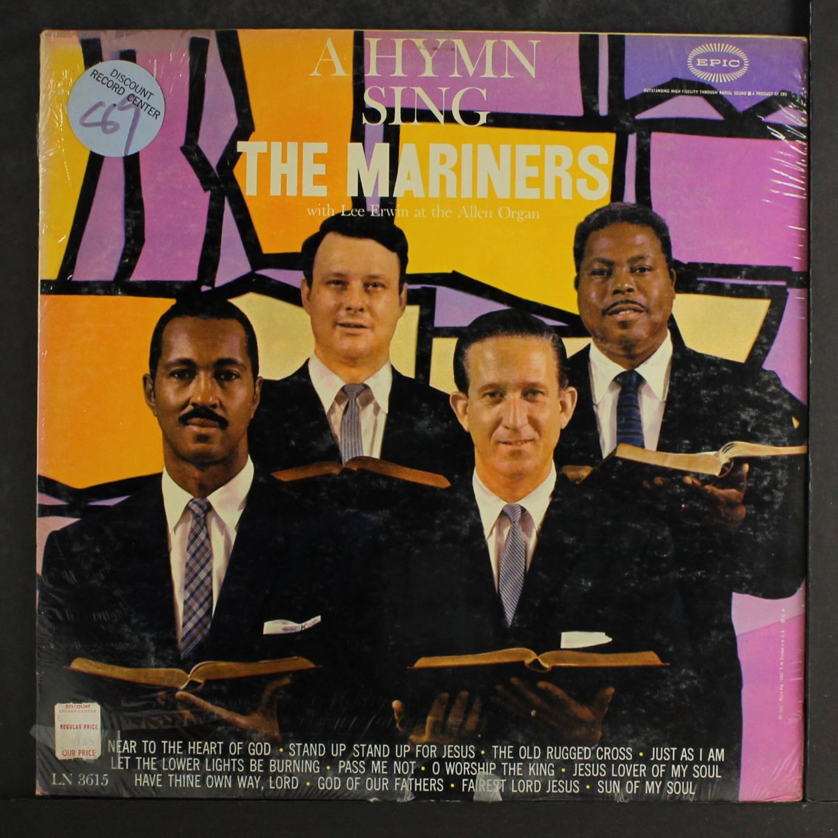a hymn sing by MARINERS
