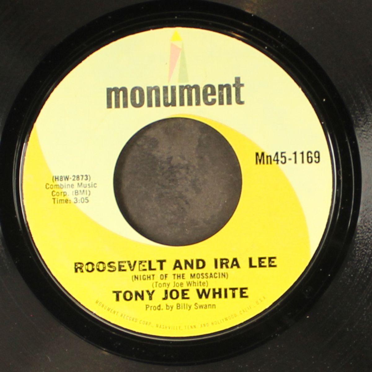 roosevelt and ira lee / the migrant by TONY JOE WHITE
