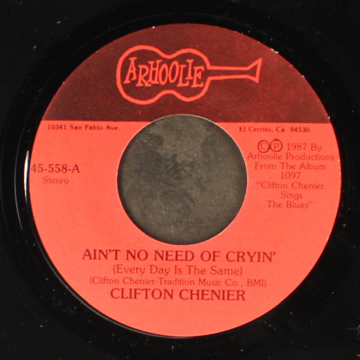 paper in my shoe / ain't no need of crying by CLIFTON CHENIER