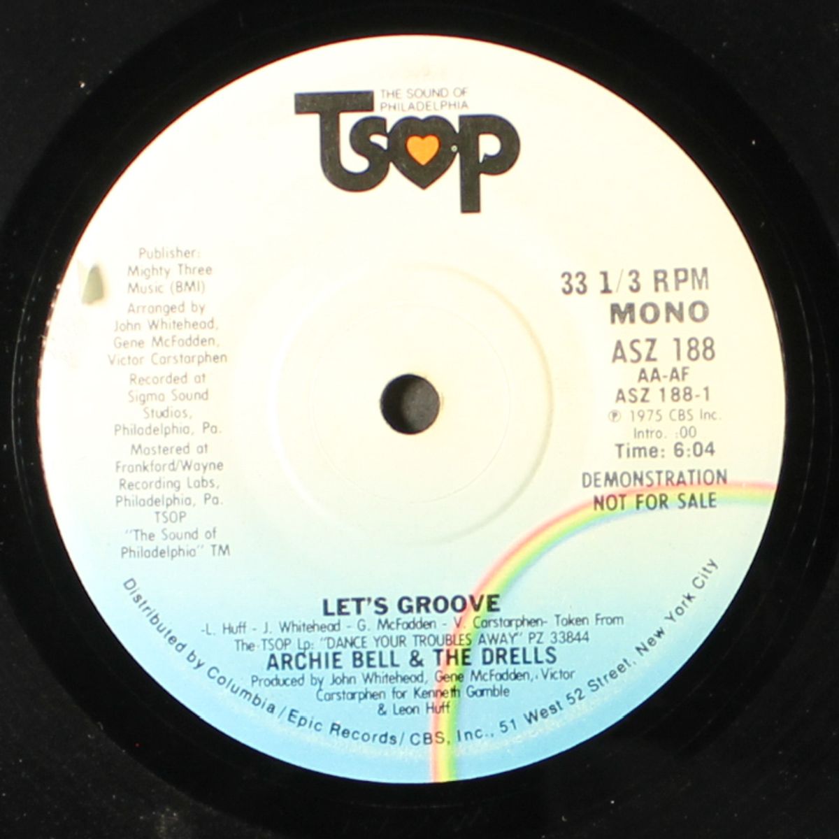 let's groove / mono by ARCHIE BELL & DRELLS
