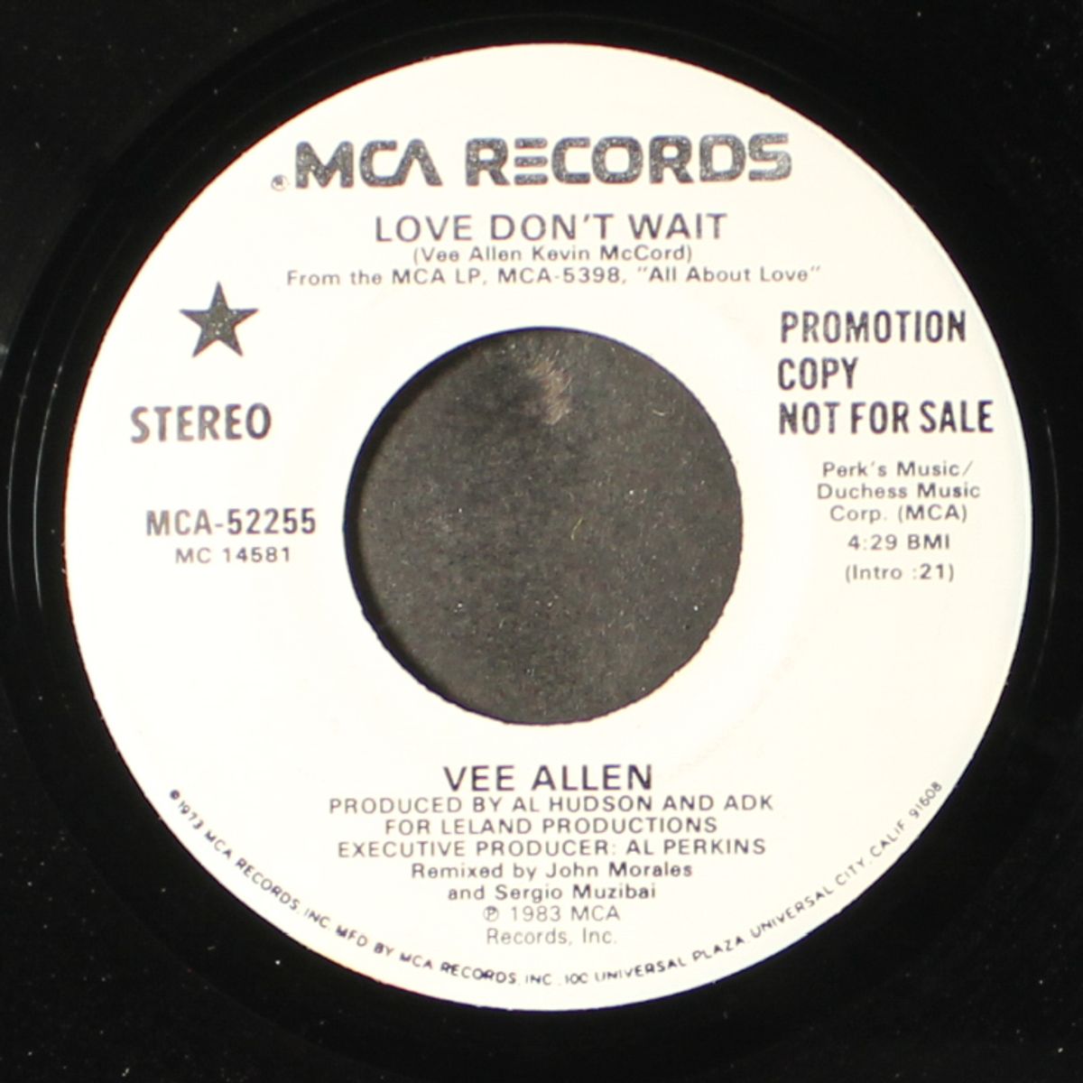 love don't wait / same by VEE ALLEN