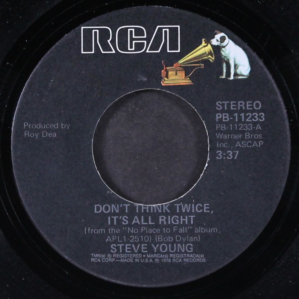 don't think twice it's all right / montgomery in the rain by STVE YOUNG