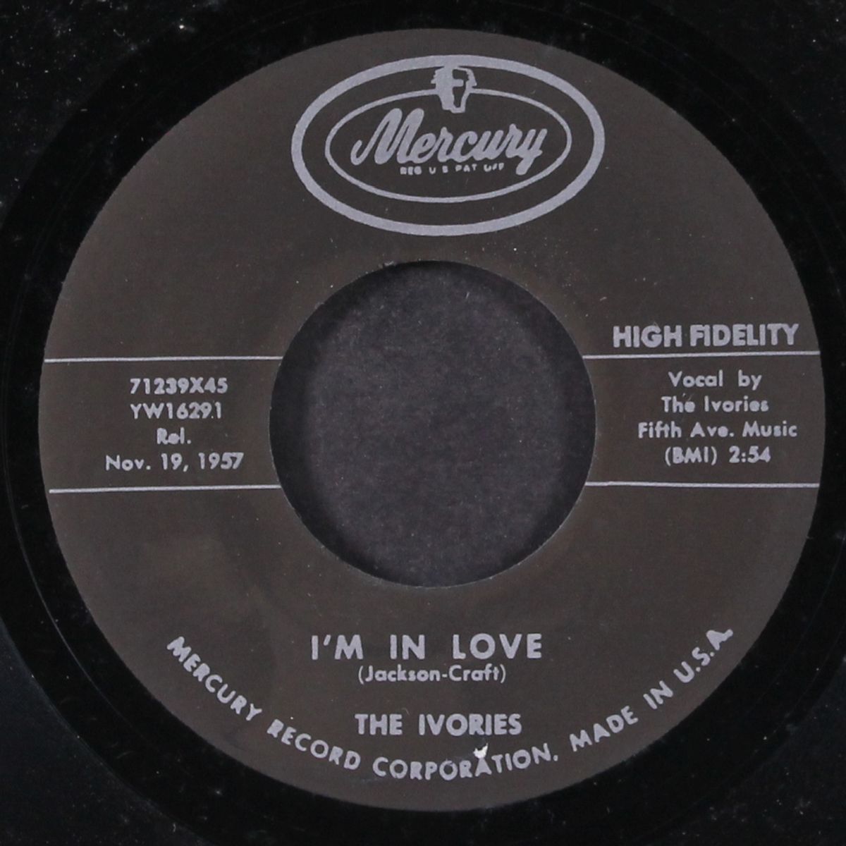 i'm in love / me and you by IVORIES