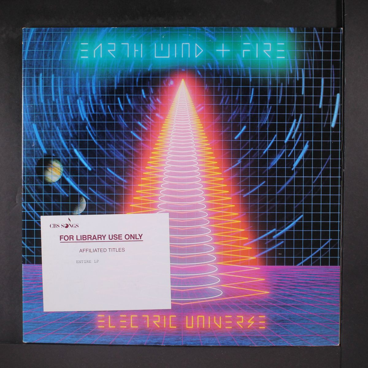 electric universe by EARTH, WIND & FIRE