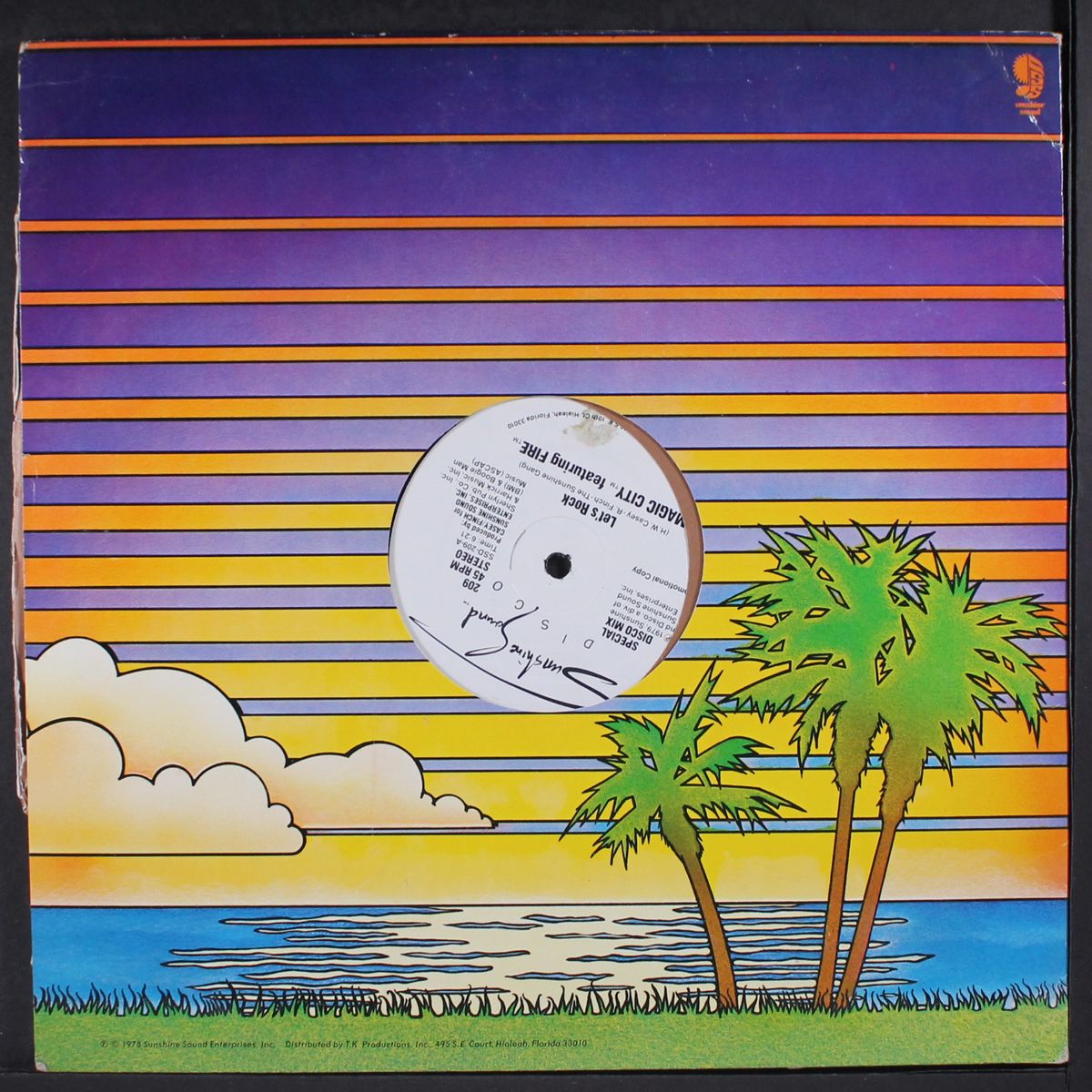let's rock / instro by MAGIC CITY