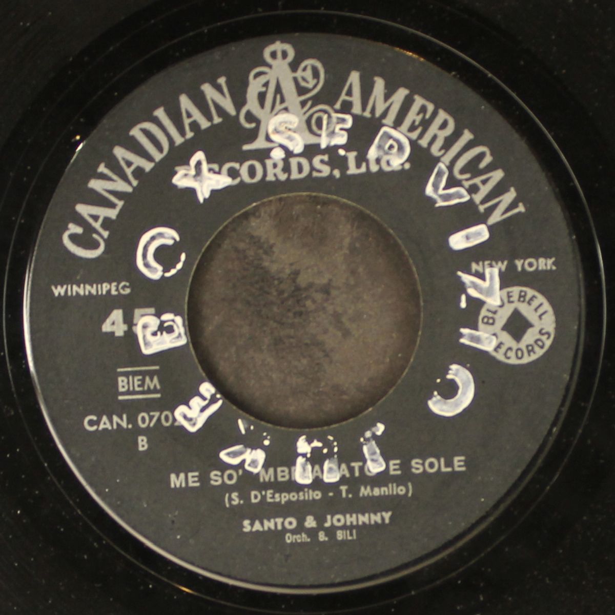 pulcinella by SANTO & JOHNNY