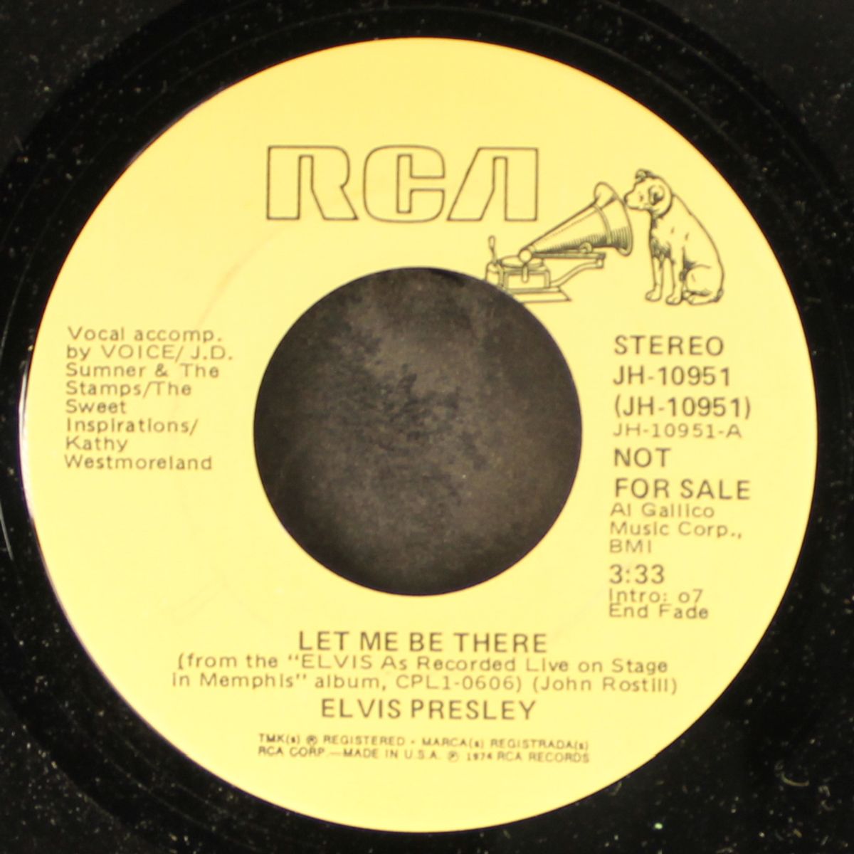 let me be there / mono by ELVIS PRESLEY