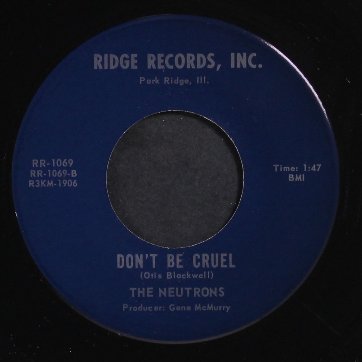 sorrow at sunset / don't be cruel by NEUTRONS