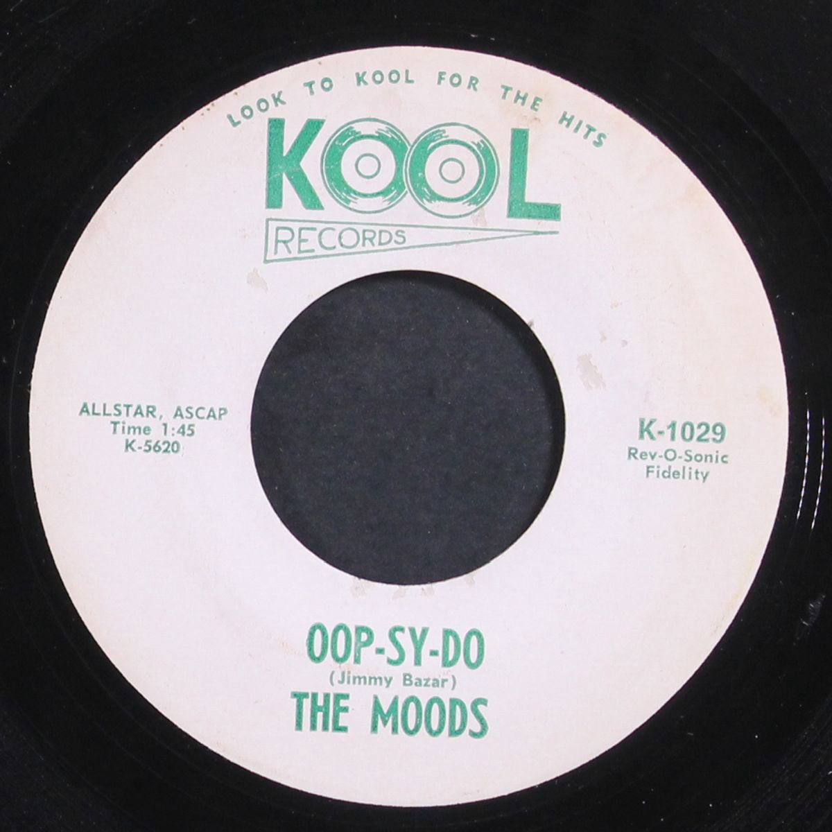 oop-sy-do by MOODS