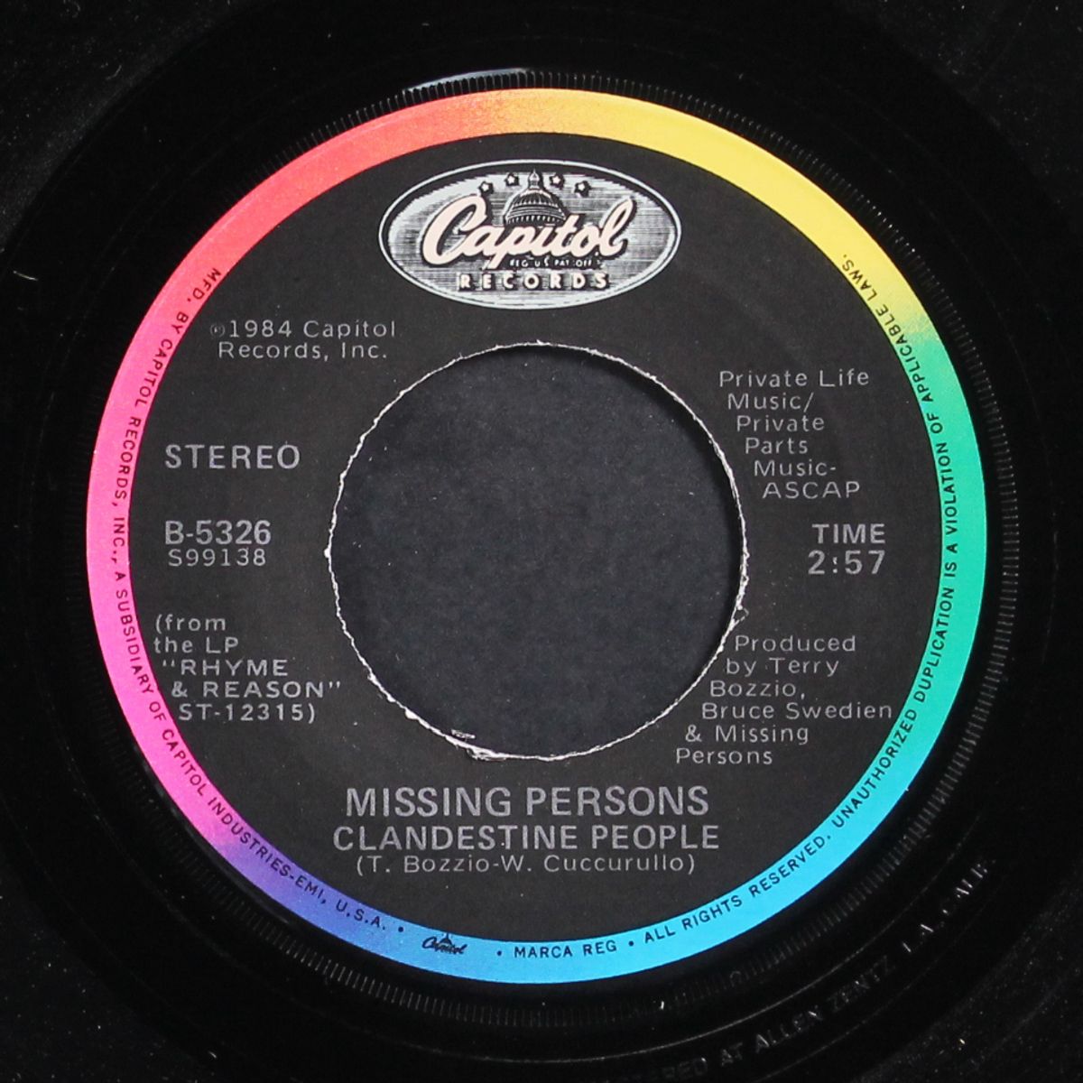 give / clandestine people by MISSING PERSONS