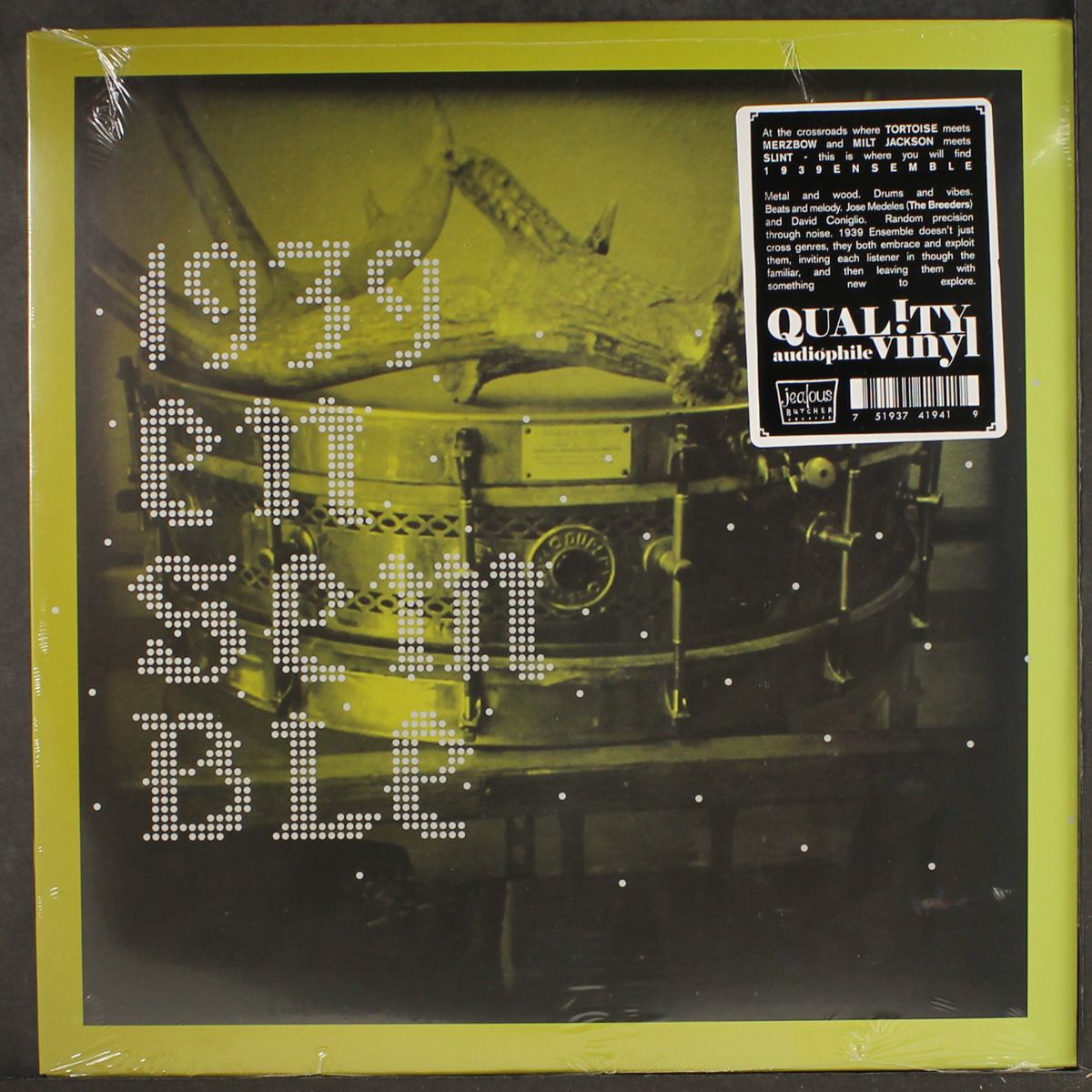 howl & bite by 1939 ENSEMBLE