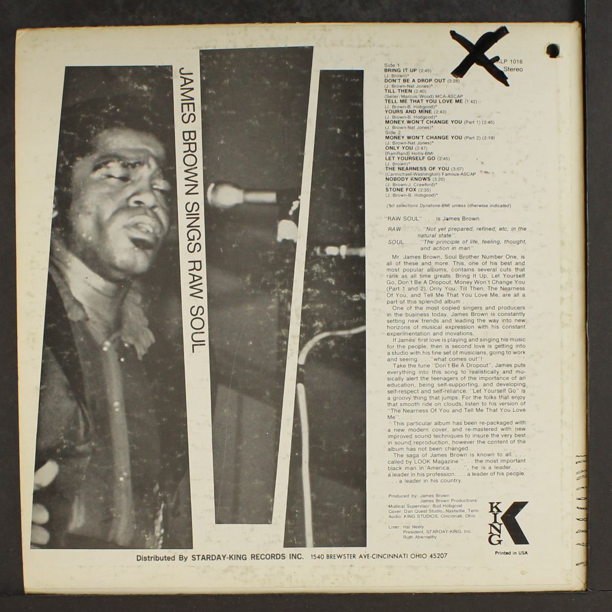 sings raw soul by JAMES BROWN