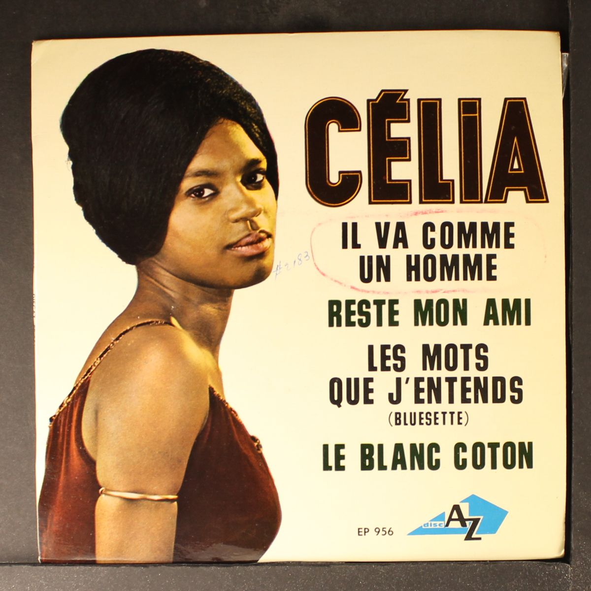 il va comme un homme / +3 by CELIA