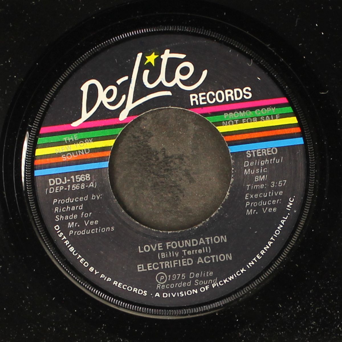 love foundation / mono by ELECTRIFIED ACTION