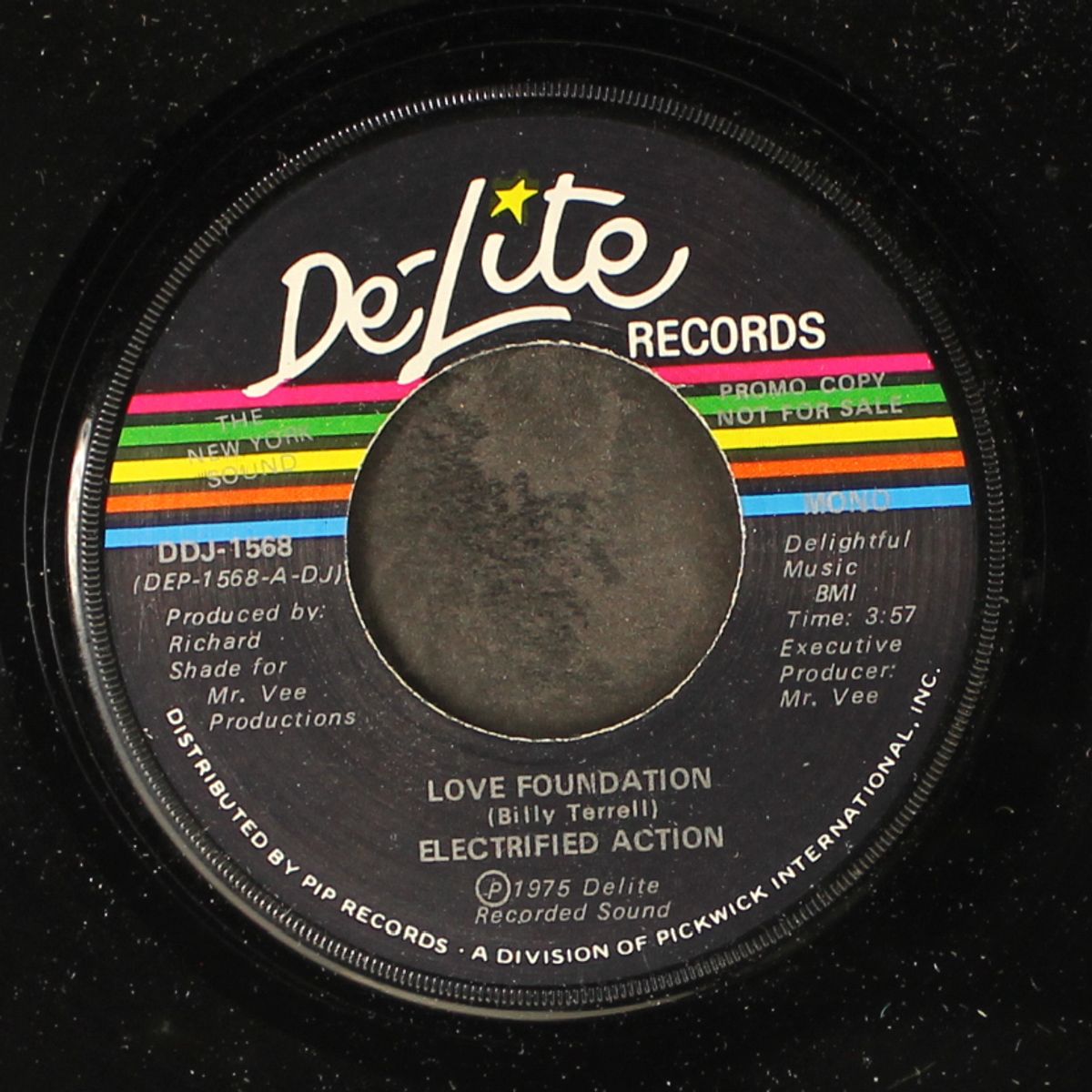 love foundation / mono by ELECTRIFIED ACTION