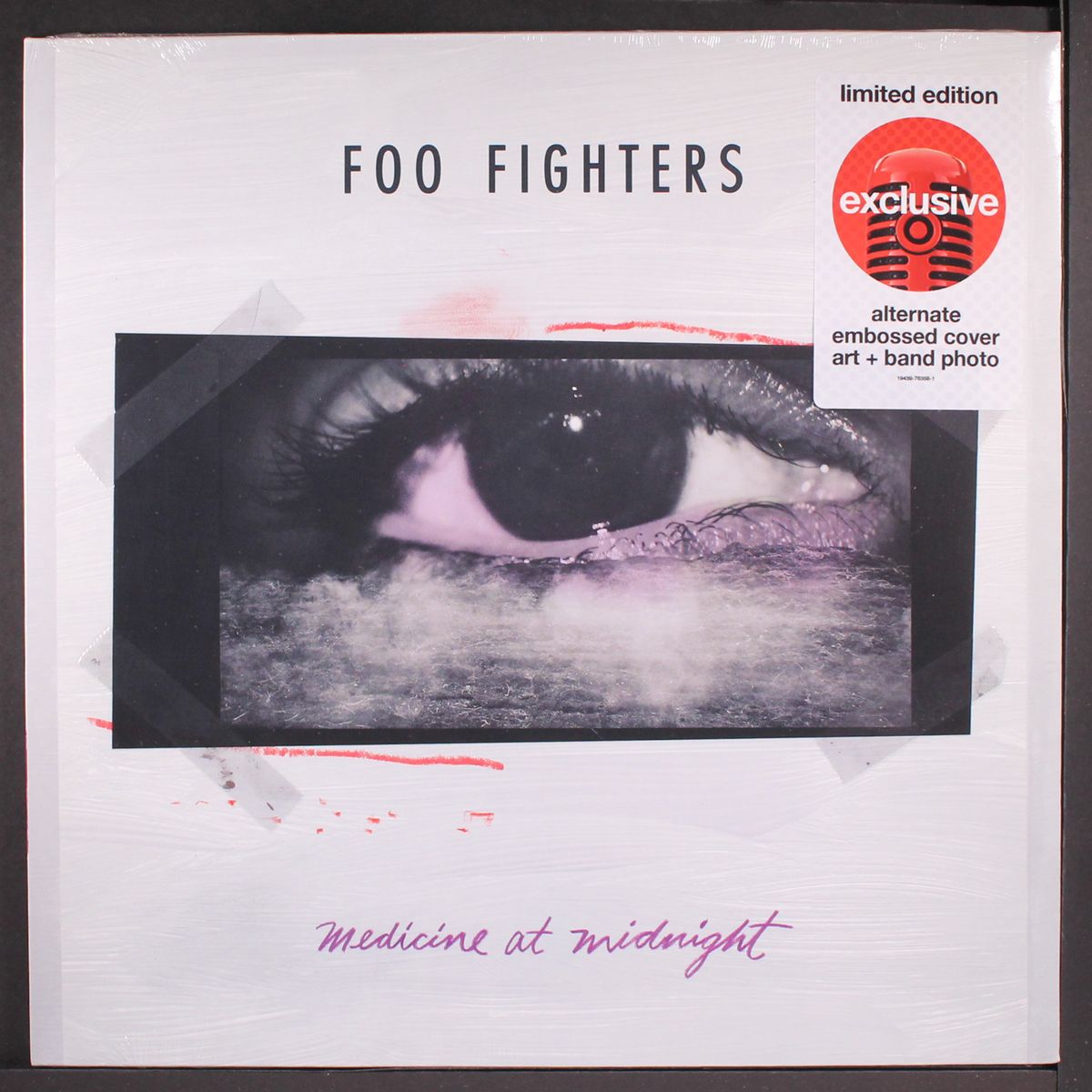 medicine at midnight by FOO FIGHTERS