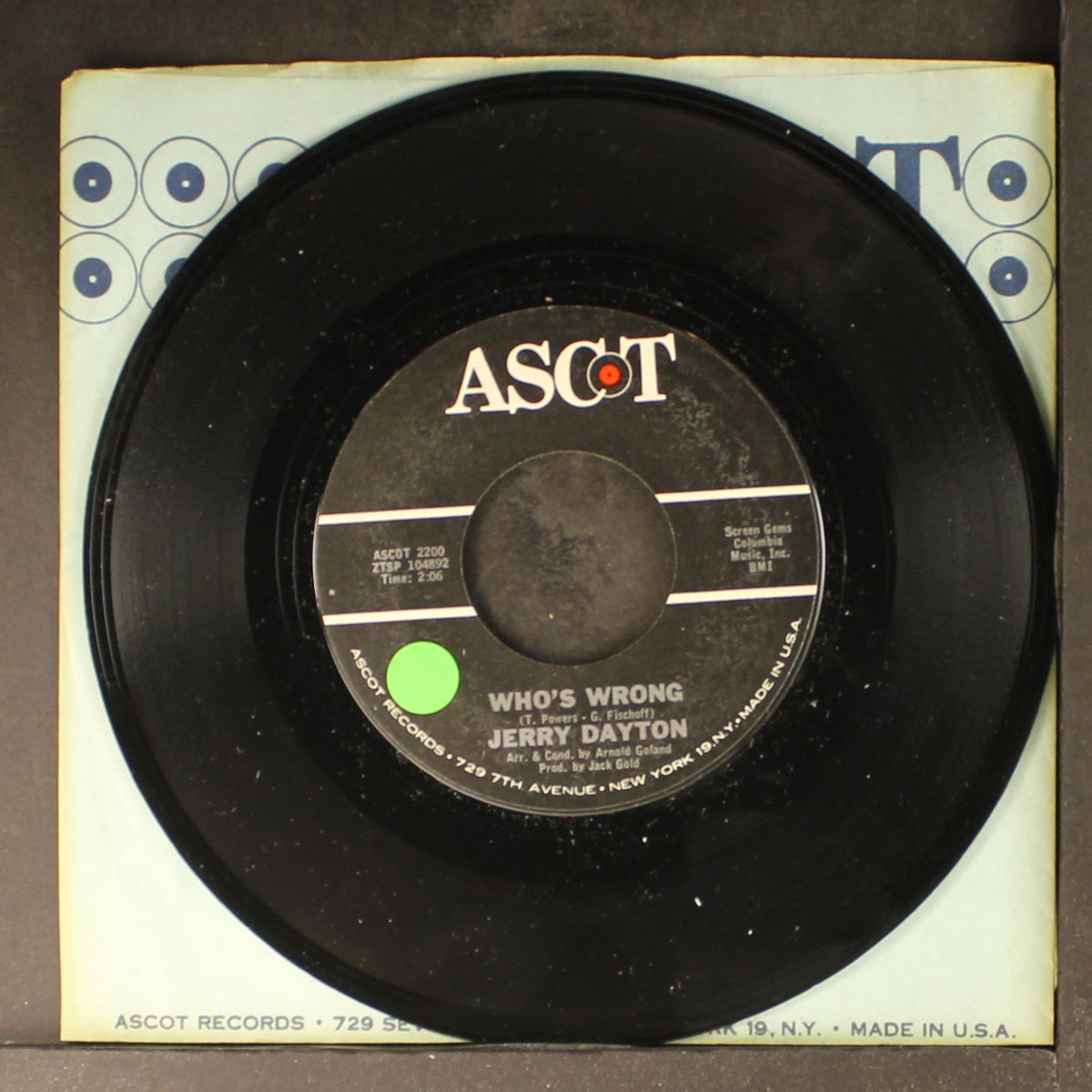 who's wrong / loving you by JERRY DAYTON