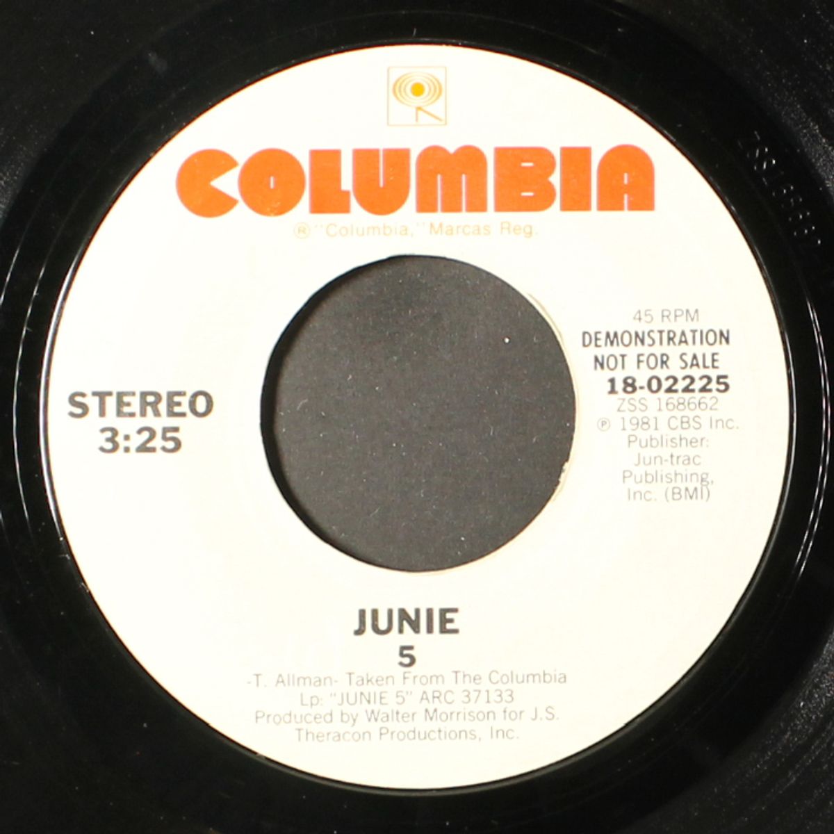 5 / same by JUNIE