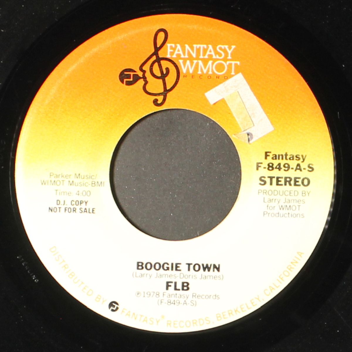 boogie town / mono by FLB