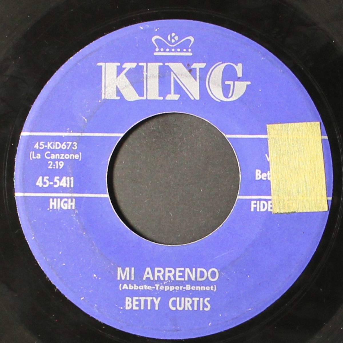 nessuno / mi arrendo by BETTY CURTIS