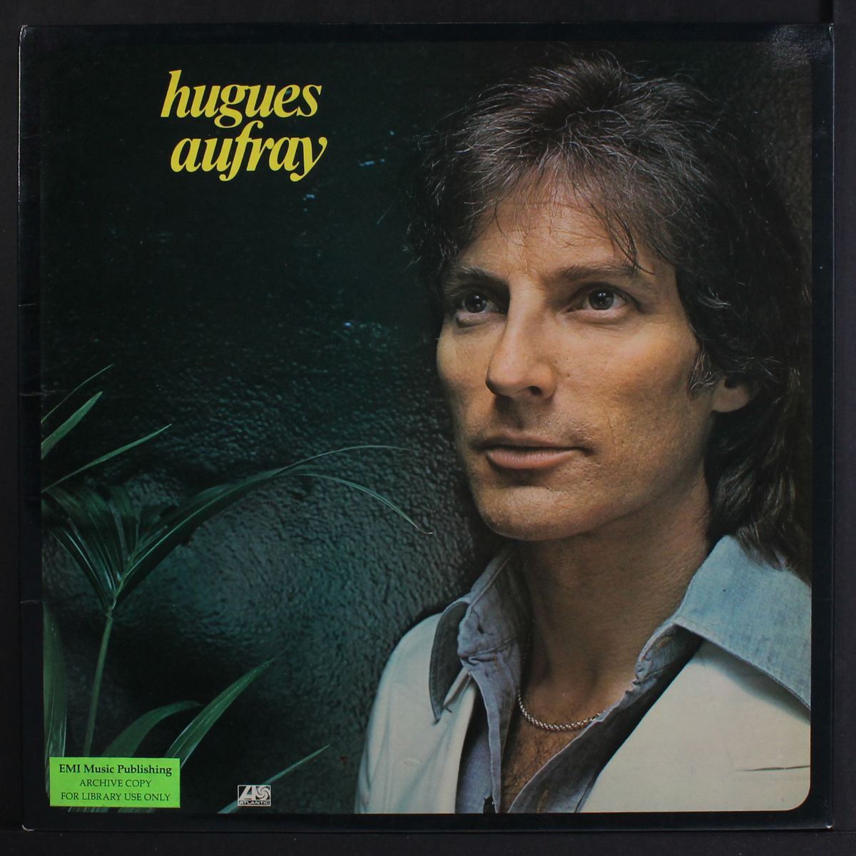 niccole by HUGUES AUFRAY