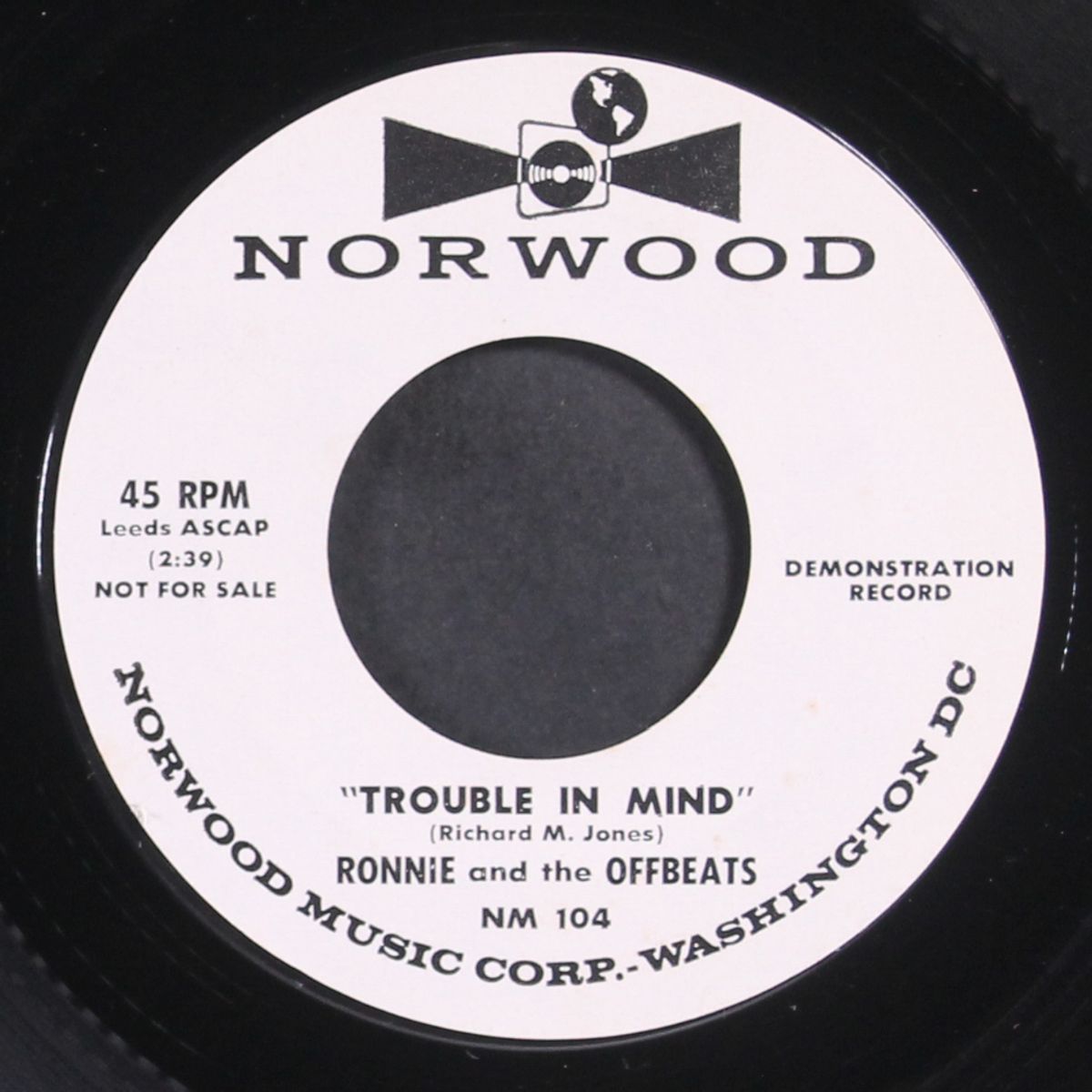 beggarman / trouble in mind by RONNIE & OFFBEATS