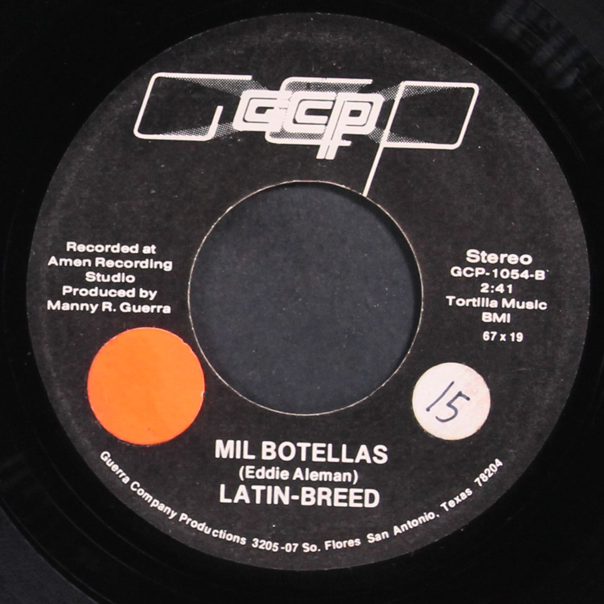 managua nicaragua / mil botellas by LATIN BREED