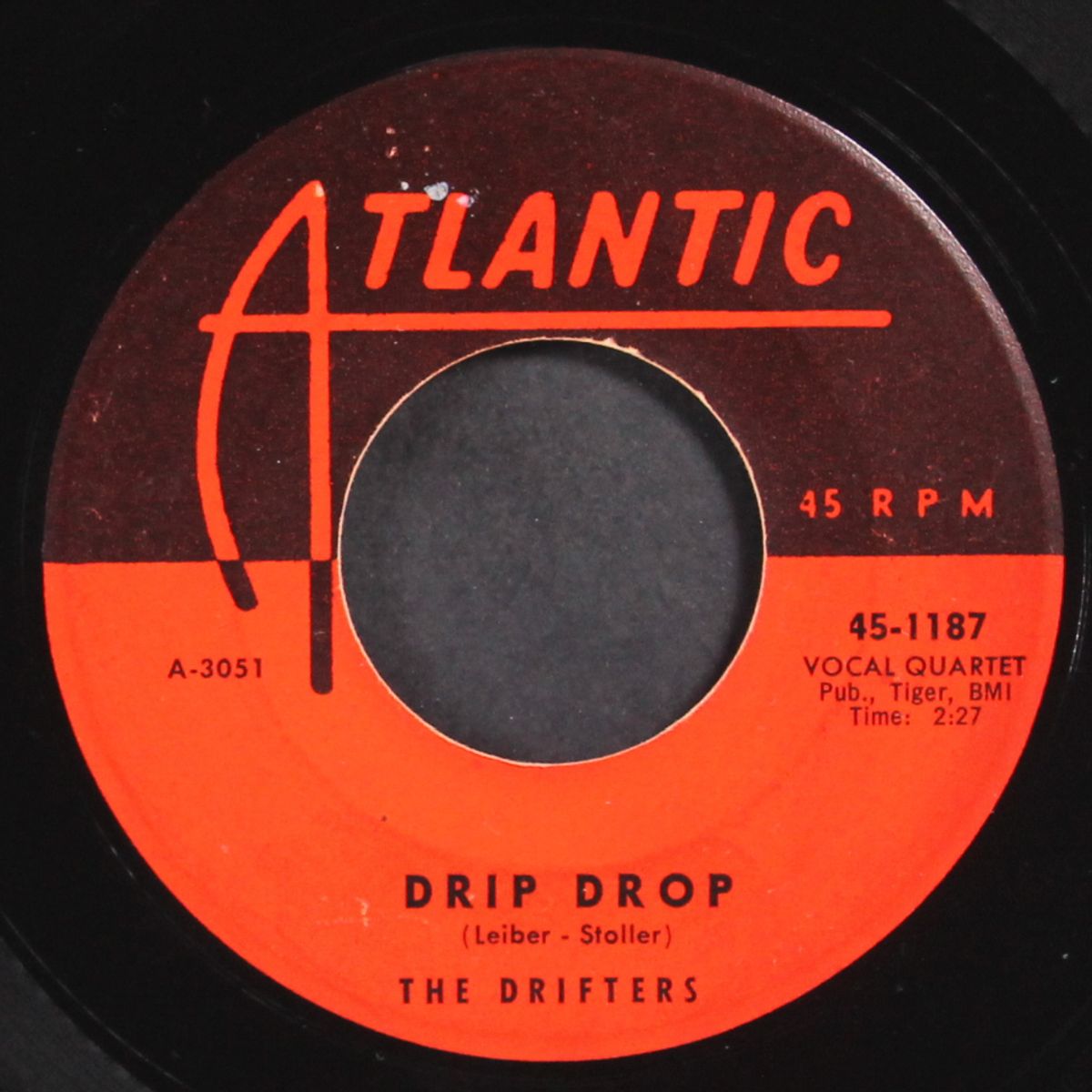 drip drop / moonlight bay by DRIFTERS